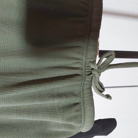 No Boundaries- Womens Black/Green Camo Top Adjustable Waist New Sz.XXL - Picture 4 of 5